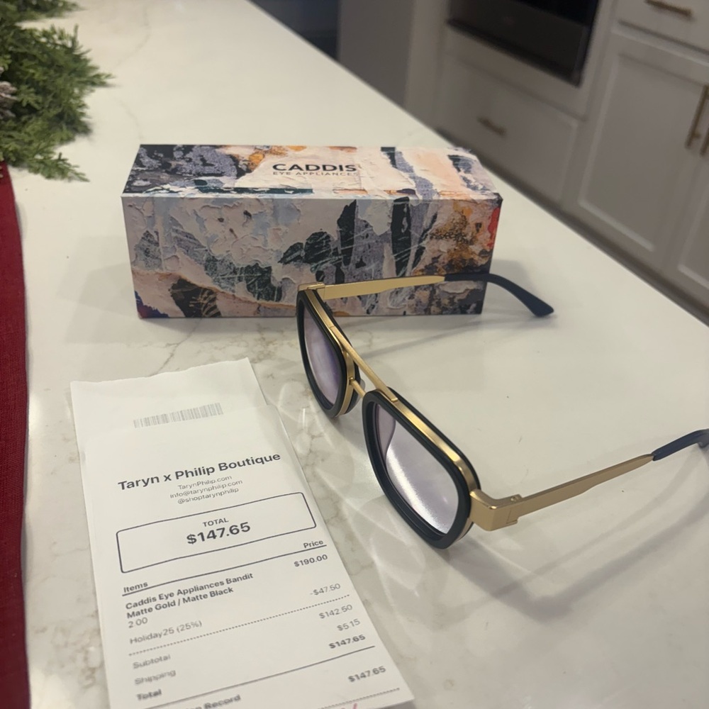 Caddis Modern Black Eyewear - Picture 4 of 5